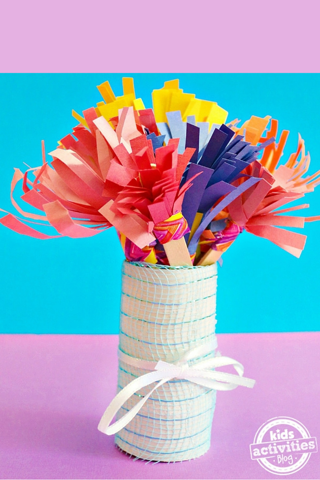 Mothers day bouquet kids can make - Kids Activities Blog