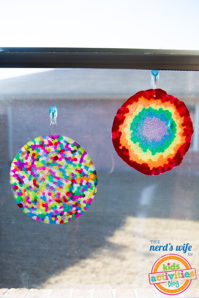 How to make a melted bead suncatcher with pony beads