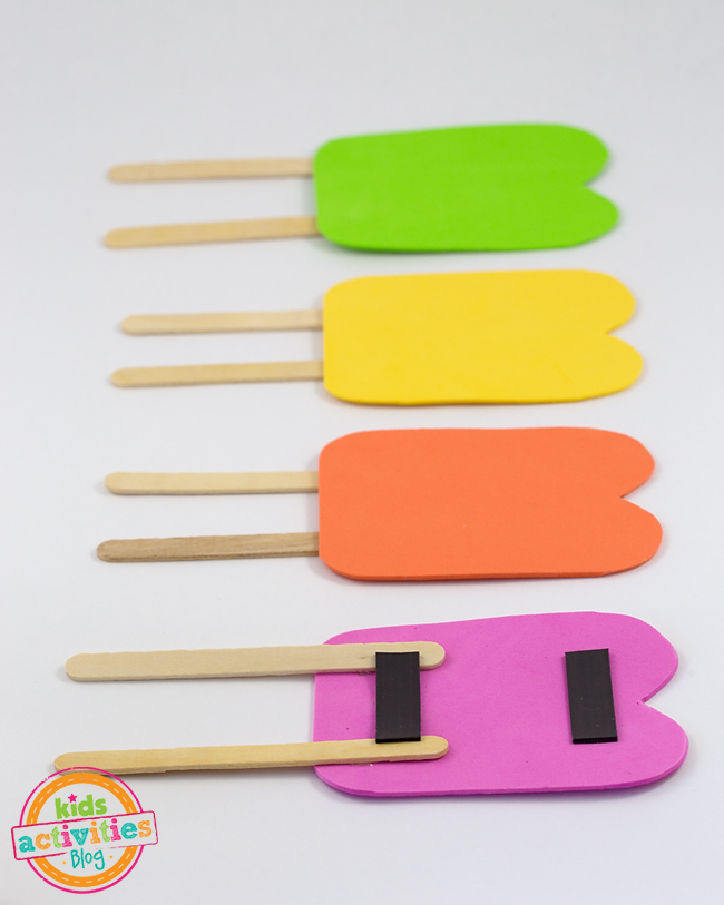 Foam Popsicles are a fun summer craft for kids!